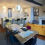 Lägenhet Jennys-getaways Sunny Close Cite Du Vin Bordeaux
