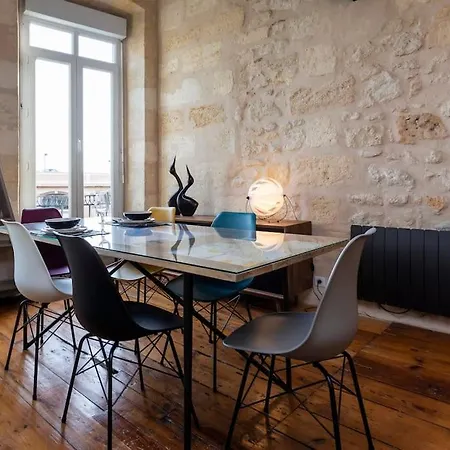 Jennys-getaways Sunny Close Cite Du Vin Apartment *