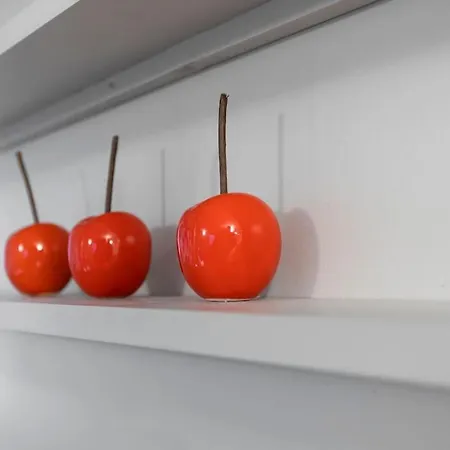 Jennys-getaways Sunny Close Cite Du Vin شقة بوردو