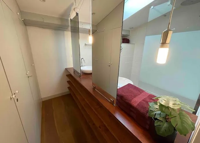 Jennys-getaways Sunny Close Cite Du Vin Μπορντό